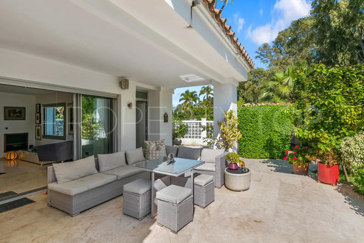 5 bedrooms San Pedro de Alcantara villa for sale