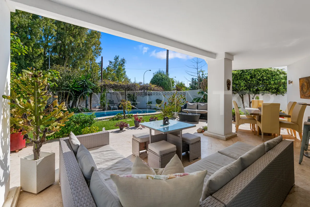5 bedrooms San Pedro de Alcantara villa for sale
