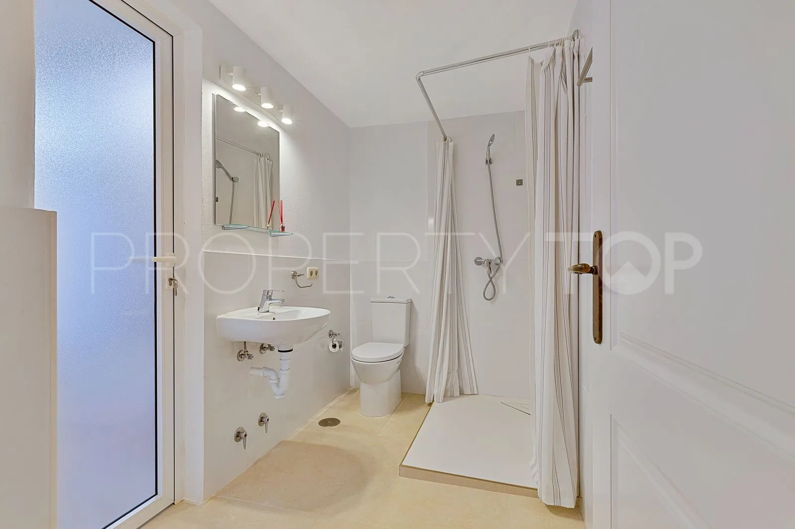 Buy Guadalmina Alta villa