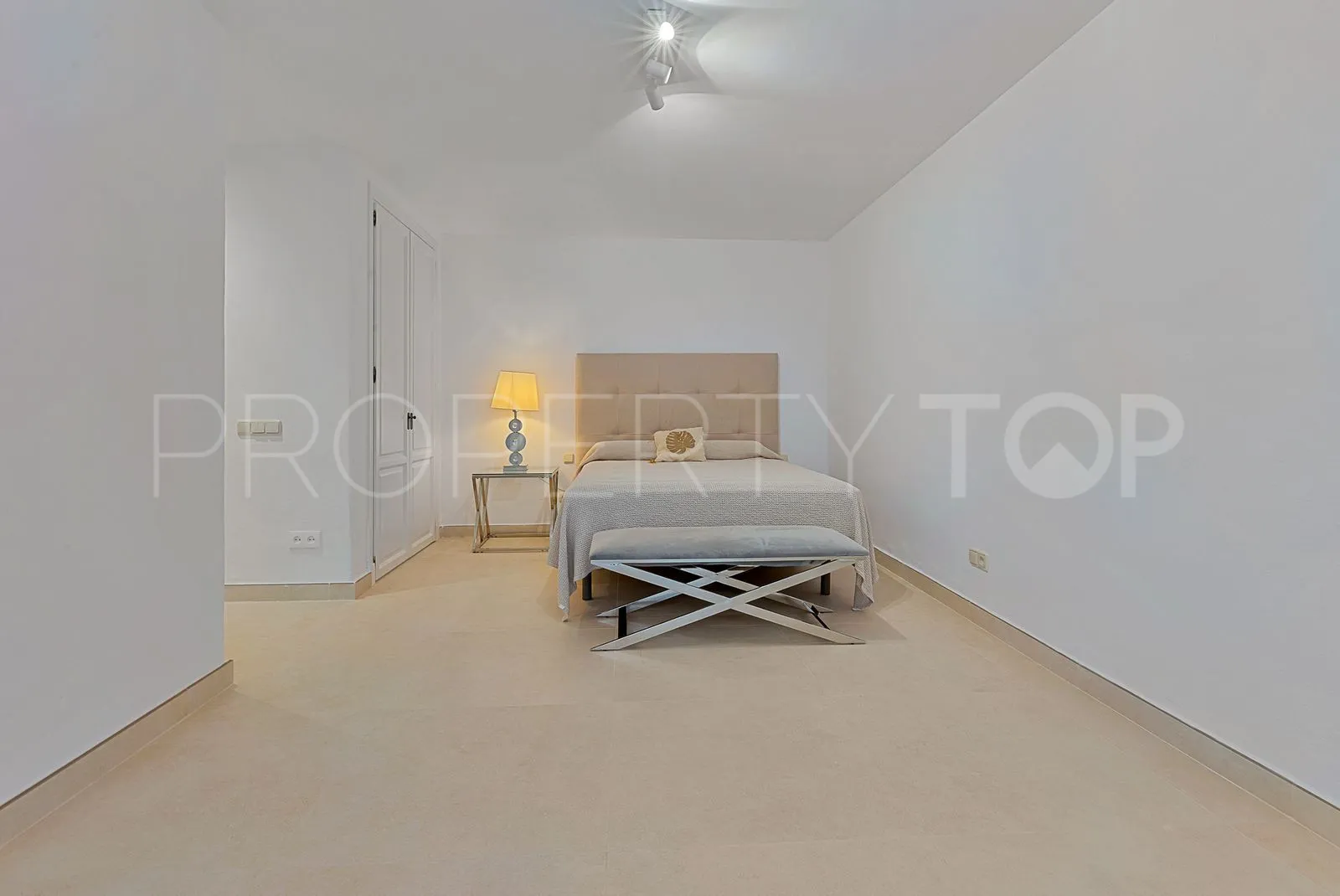 Buy Guadalmina Alta villa