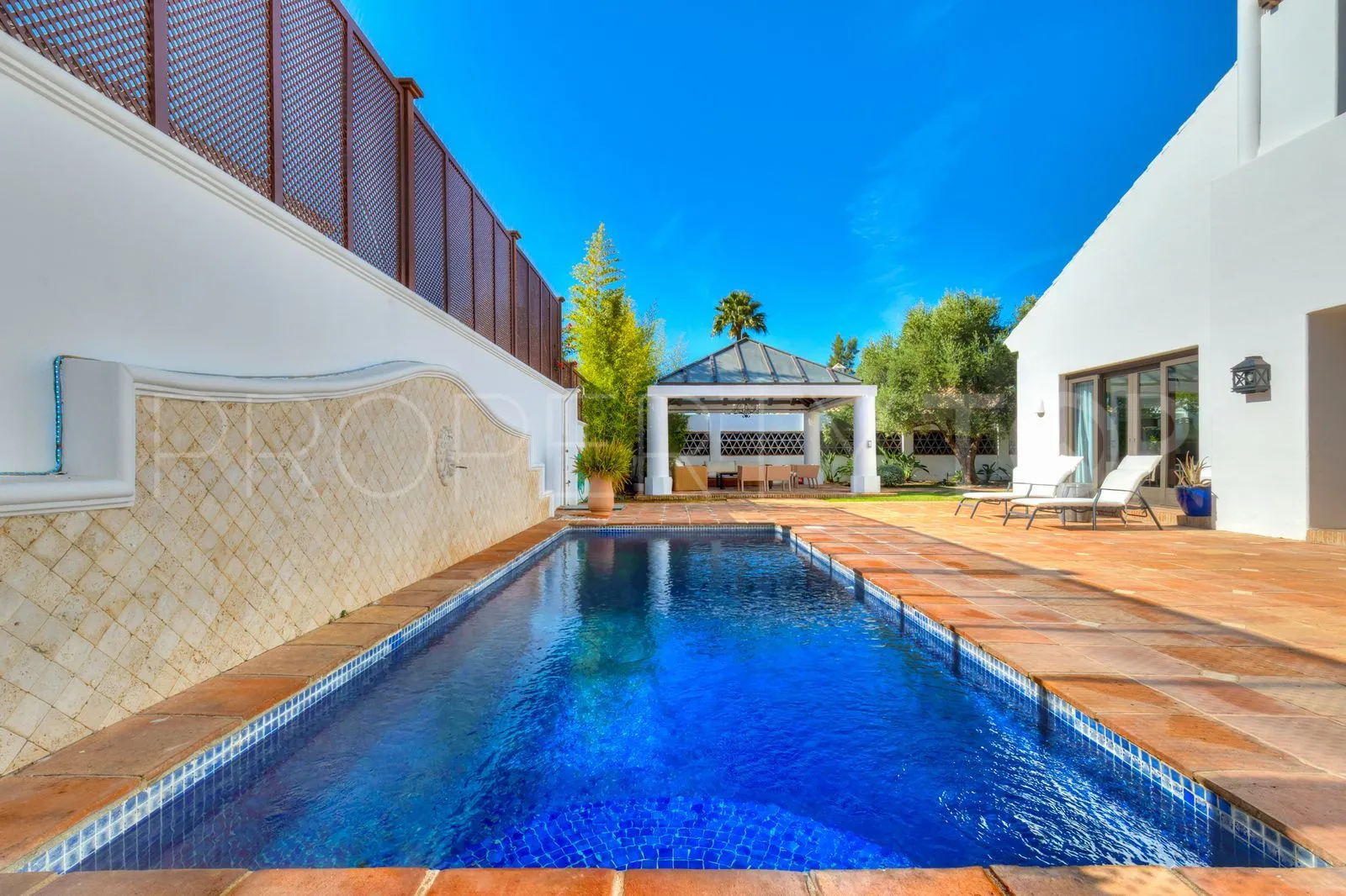 Buy Guadalmina Alta villa