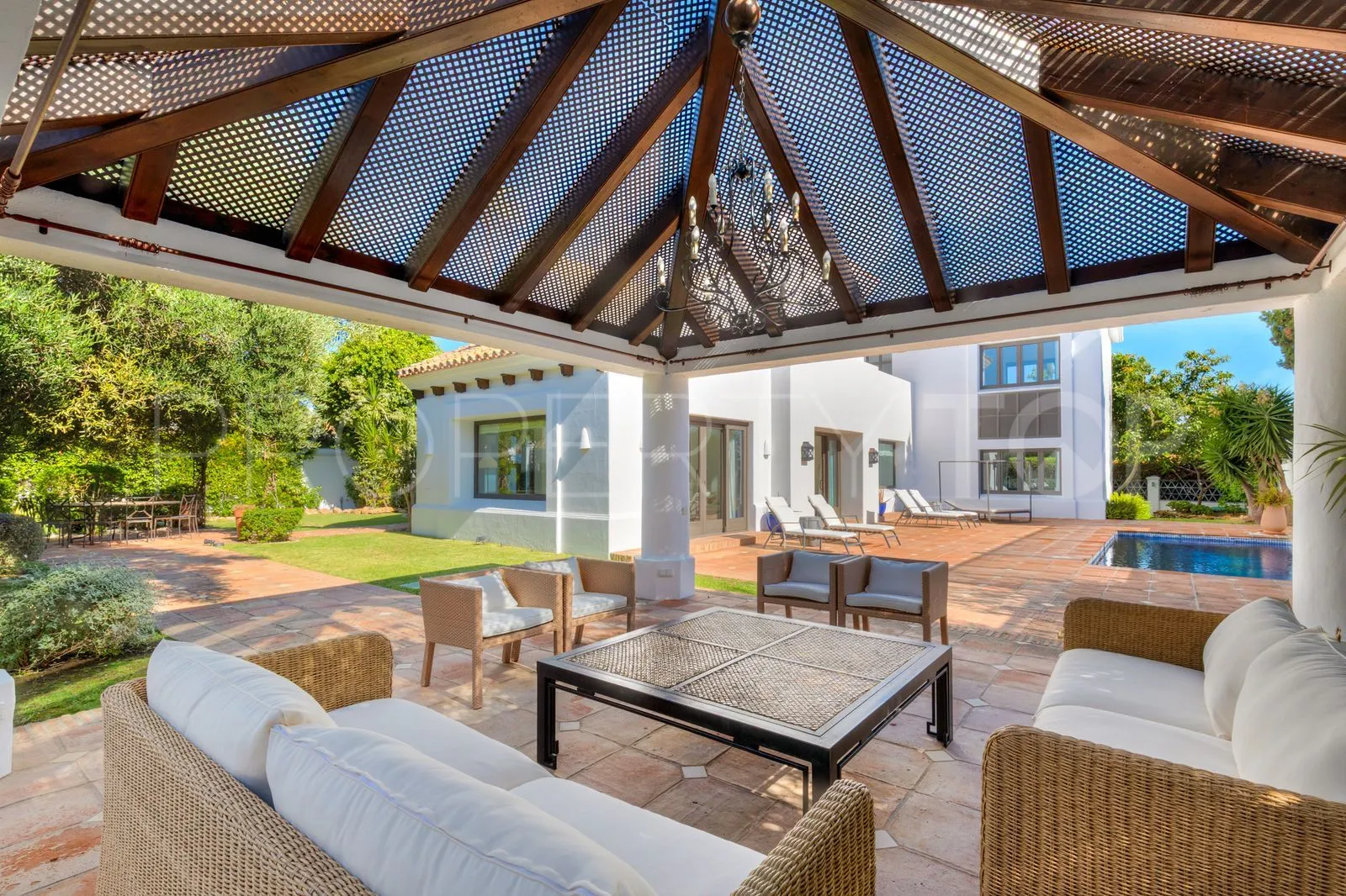 Buy Guadalmina Alta villa