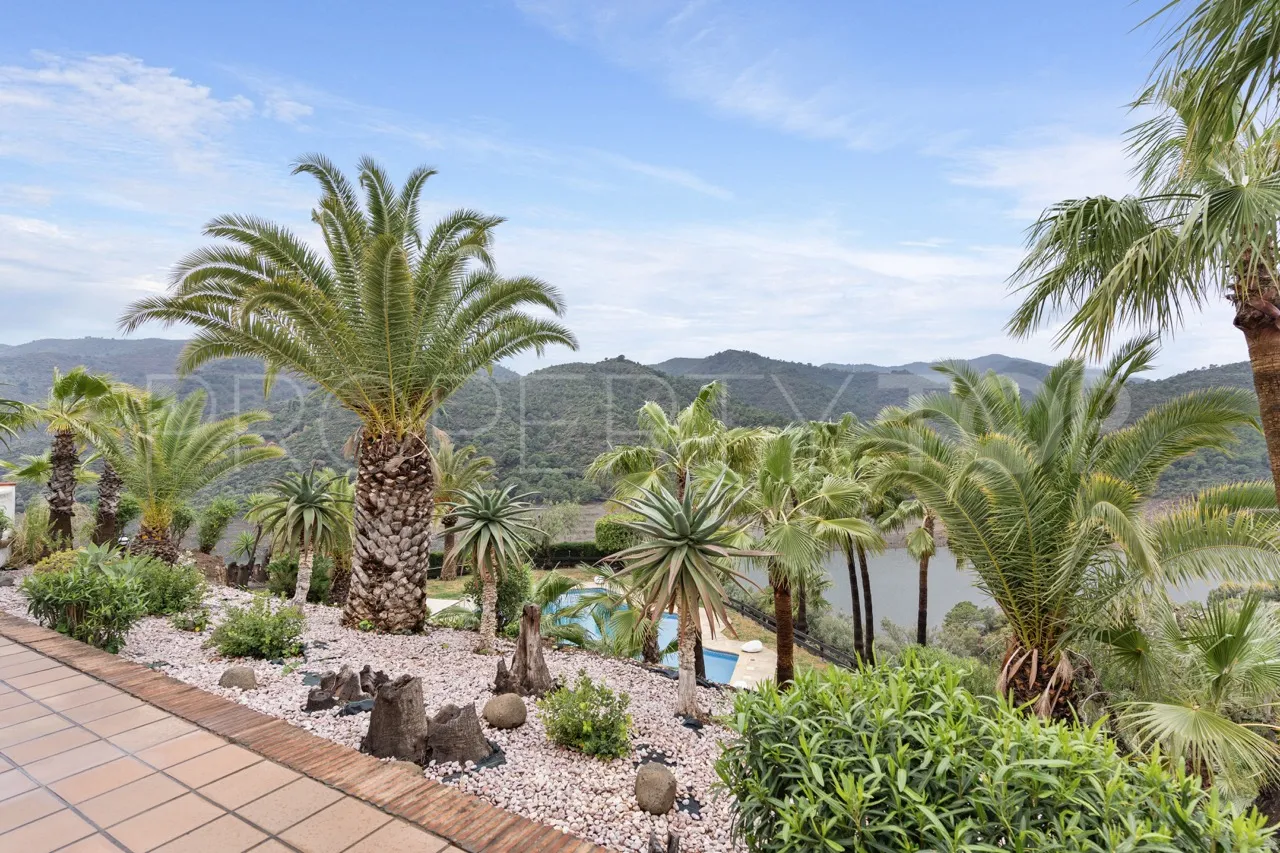 Finca en venta en Istan