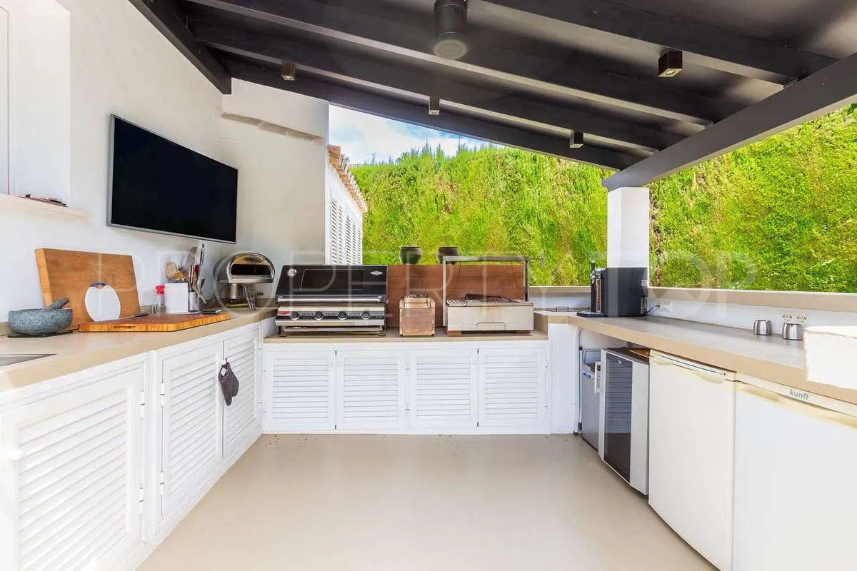 4 bedrooms villa for sale in Marbella Country Club