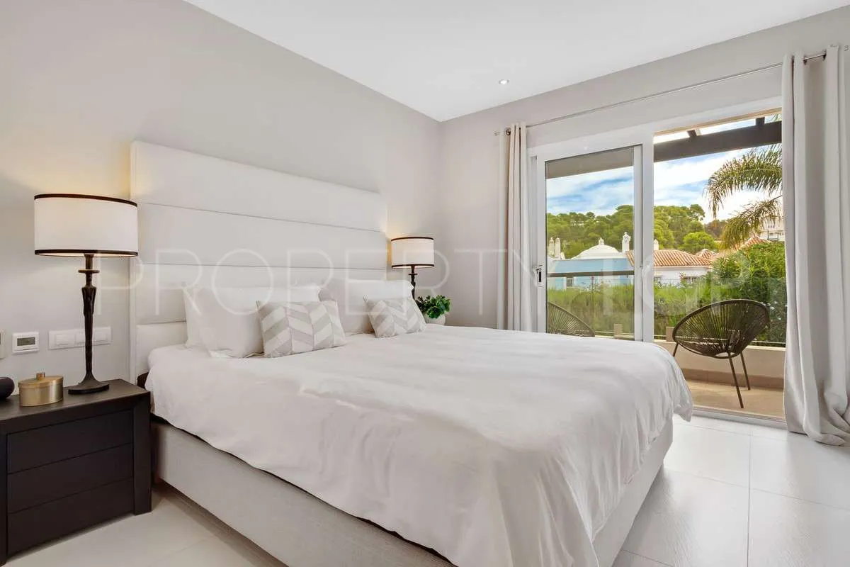 4 bedrooms villa for sale in Marbella Country Club