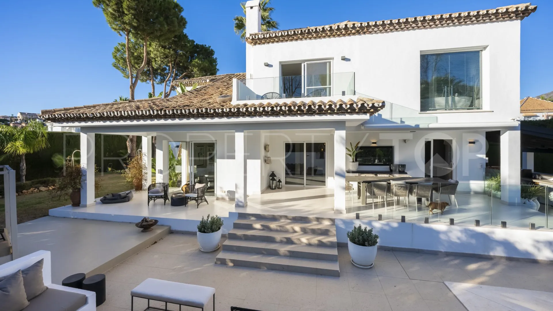 4 bedrooms villa for sale in Marbella Country Club