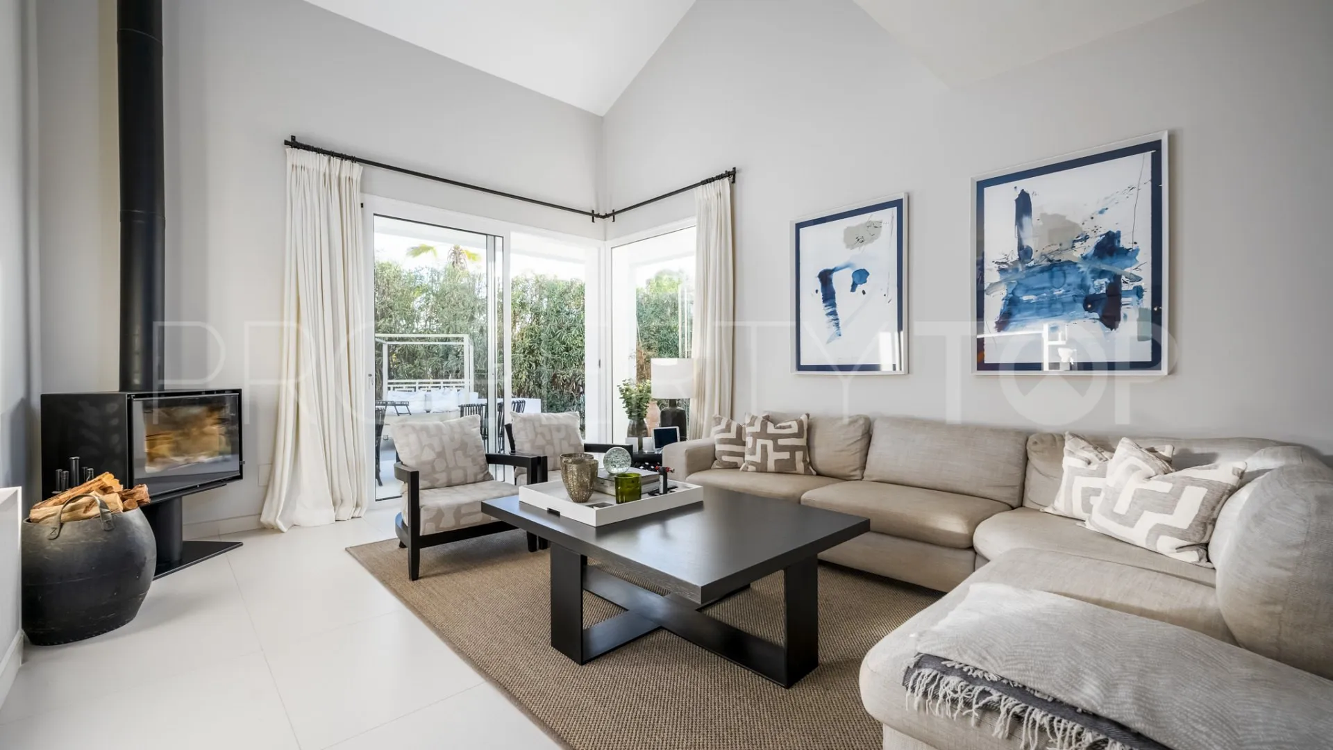 4 bedrooms villa for sale in Marbella Country Club