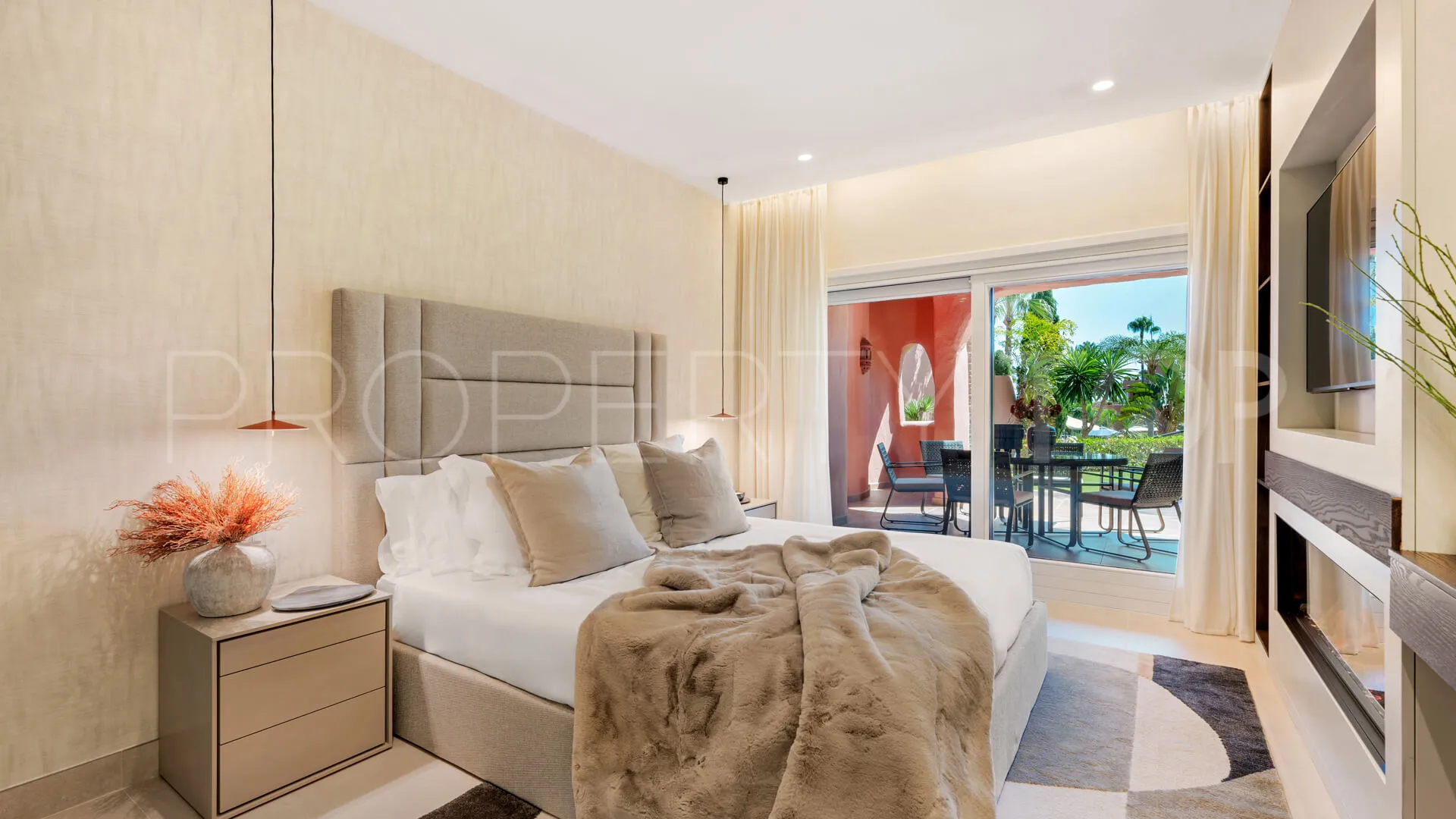For sale ground floor apartment in Torre Bermeja with 3 bedrooms