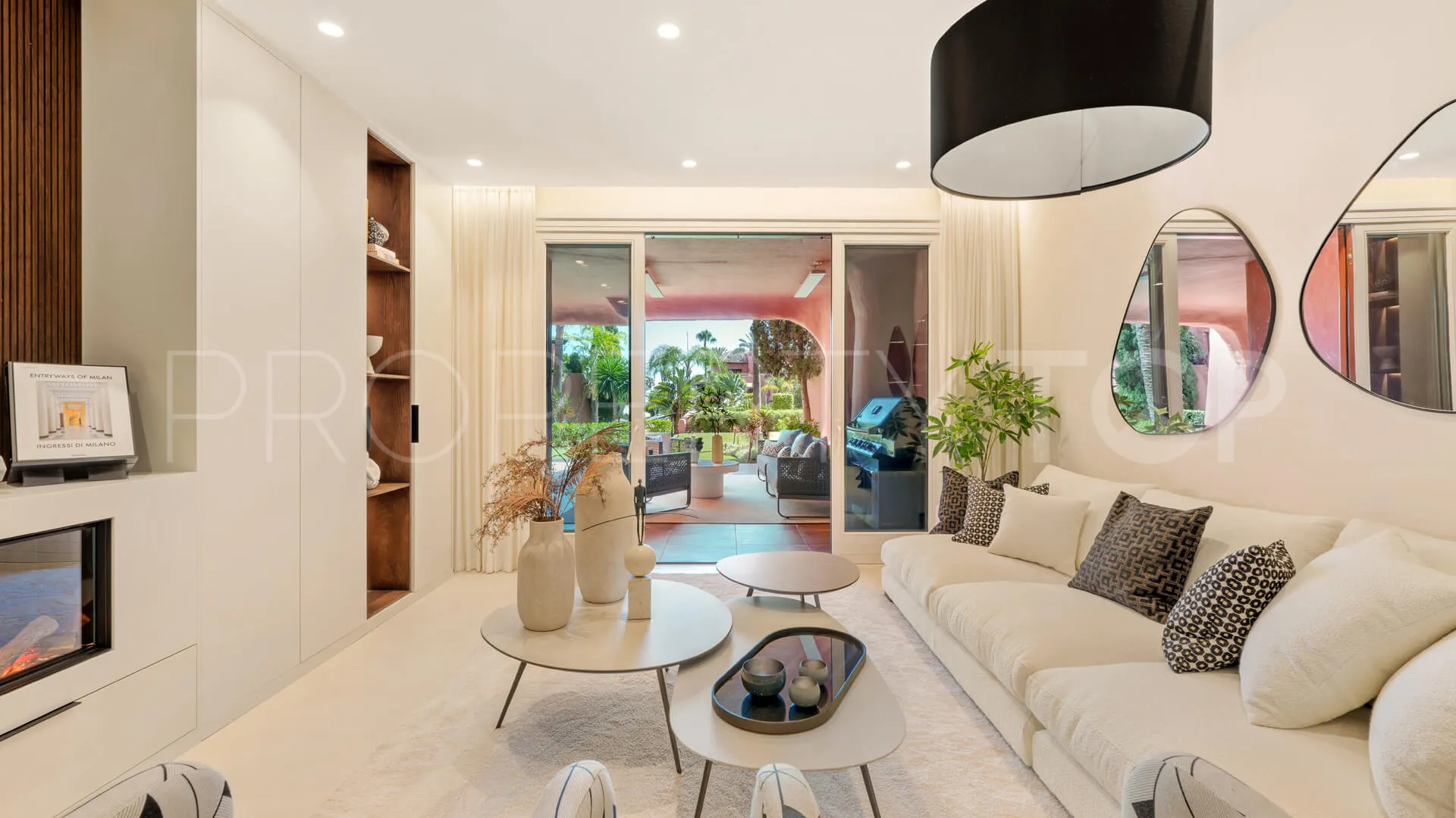 For sale ground floor apartment in Torre Bermeja with 3 bedrooms