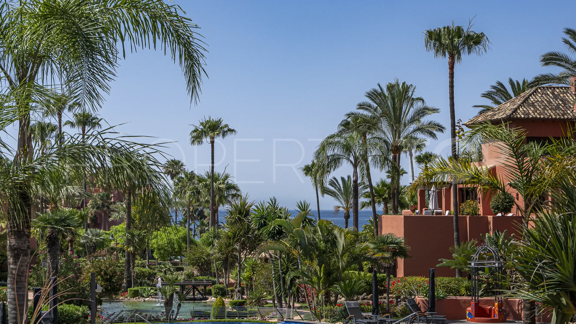 For sale ground floor apartment in Torre Bermeja with 3 bedrooms