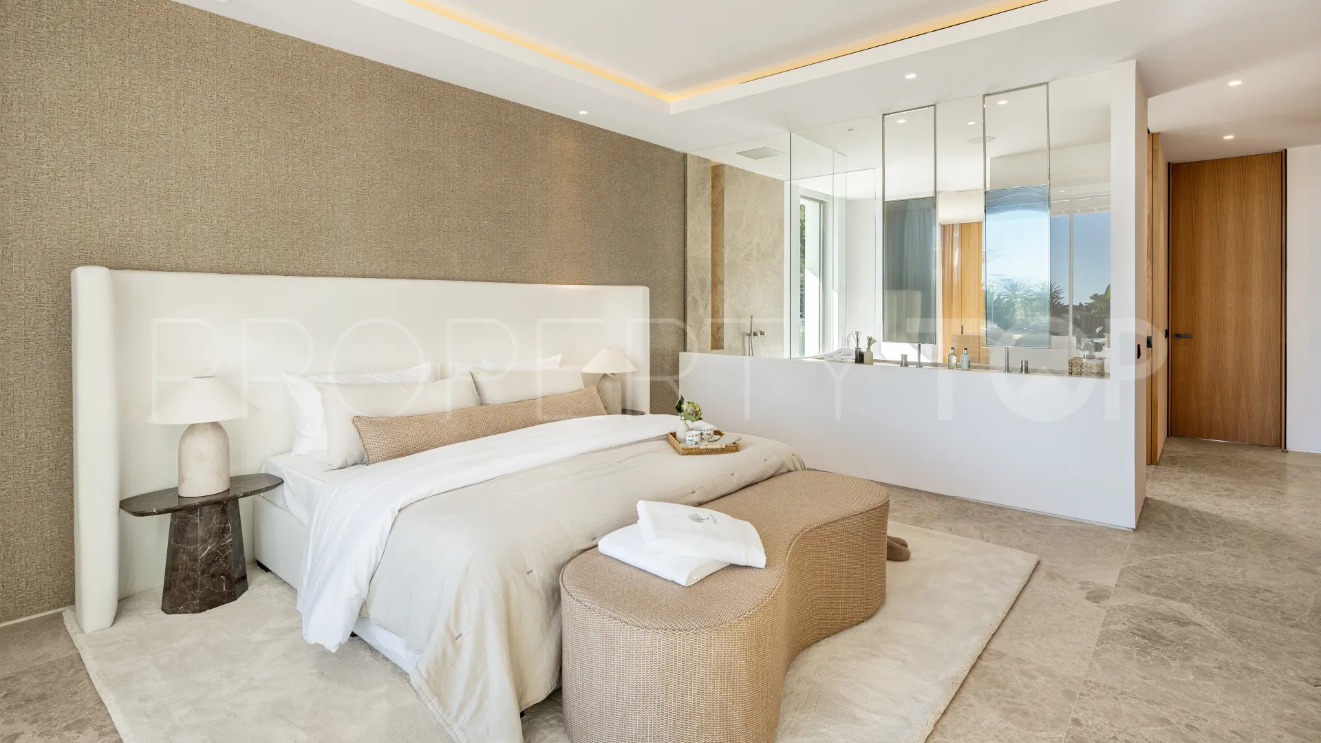 Nueva Andalucia, villa en venta con 6 dormitorios
