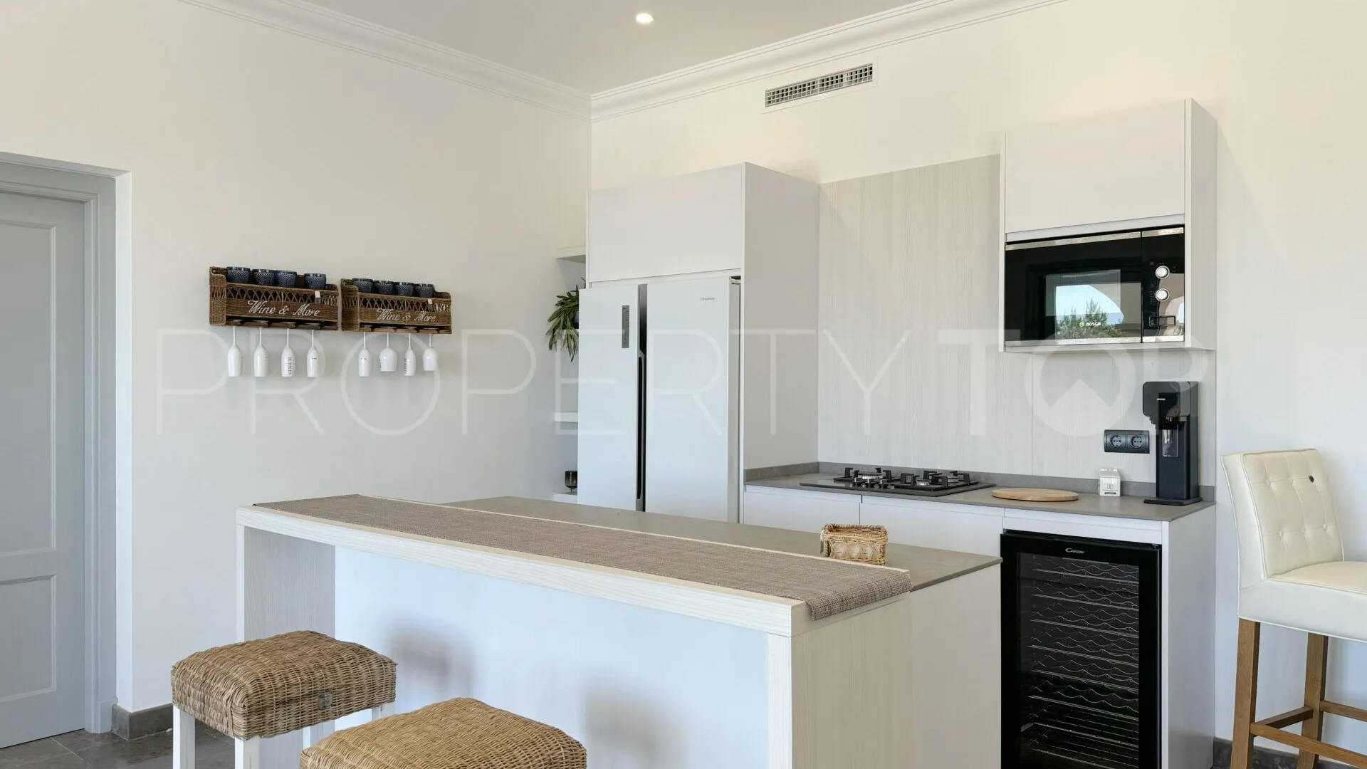 Villa en venta en La Reserva con 5 dormitorios