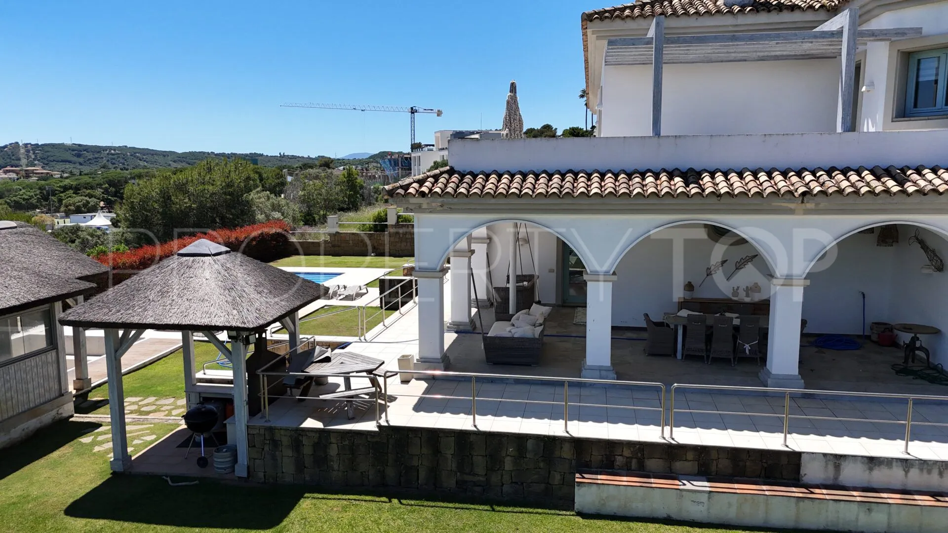Villa en venta en La Reserva con 5 dormitorios