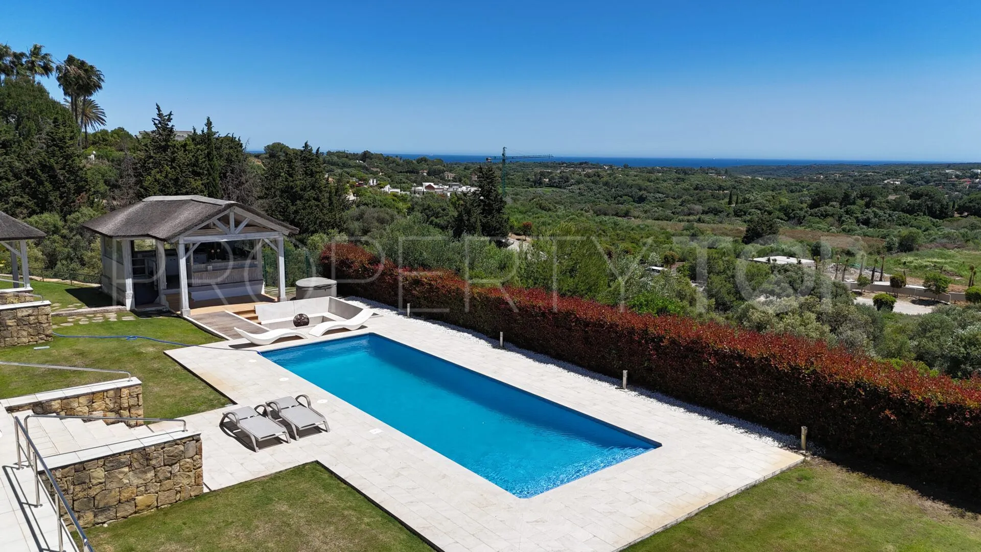 Villa en venta en La Reserva con 5 dormitorios