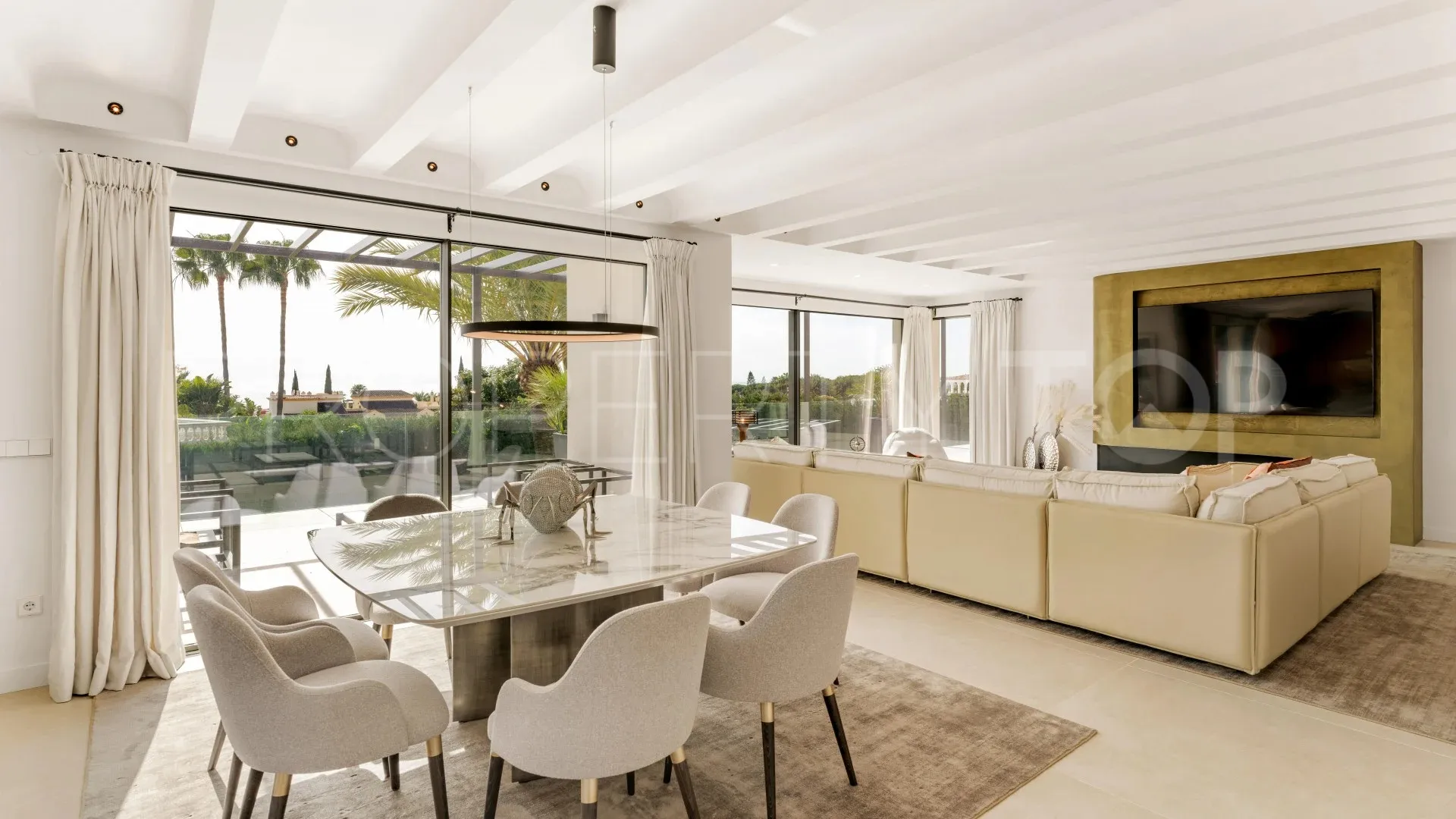 5 bedrooms villa for sale in Nagüeles