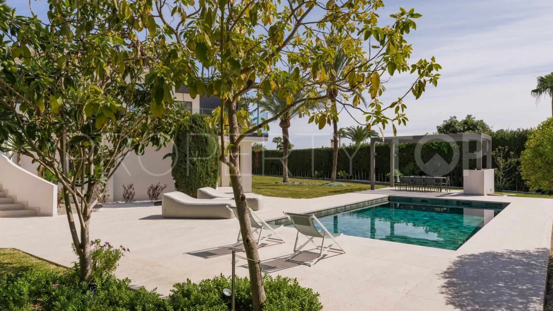 5 bedrooms villa for sale in Nagüeles