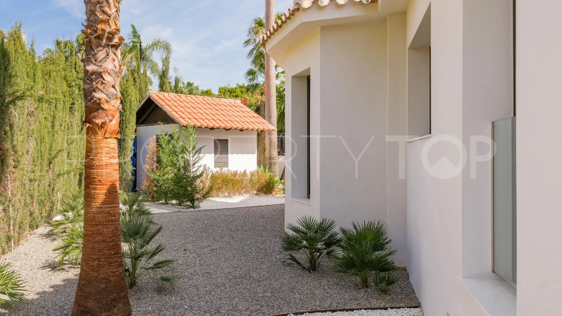 5 bedrooms villa for sale in Nagüeles