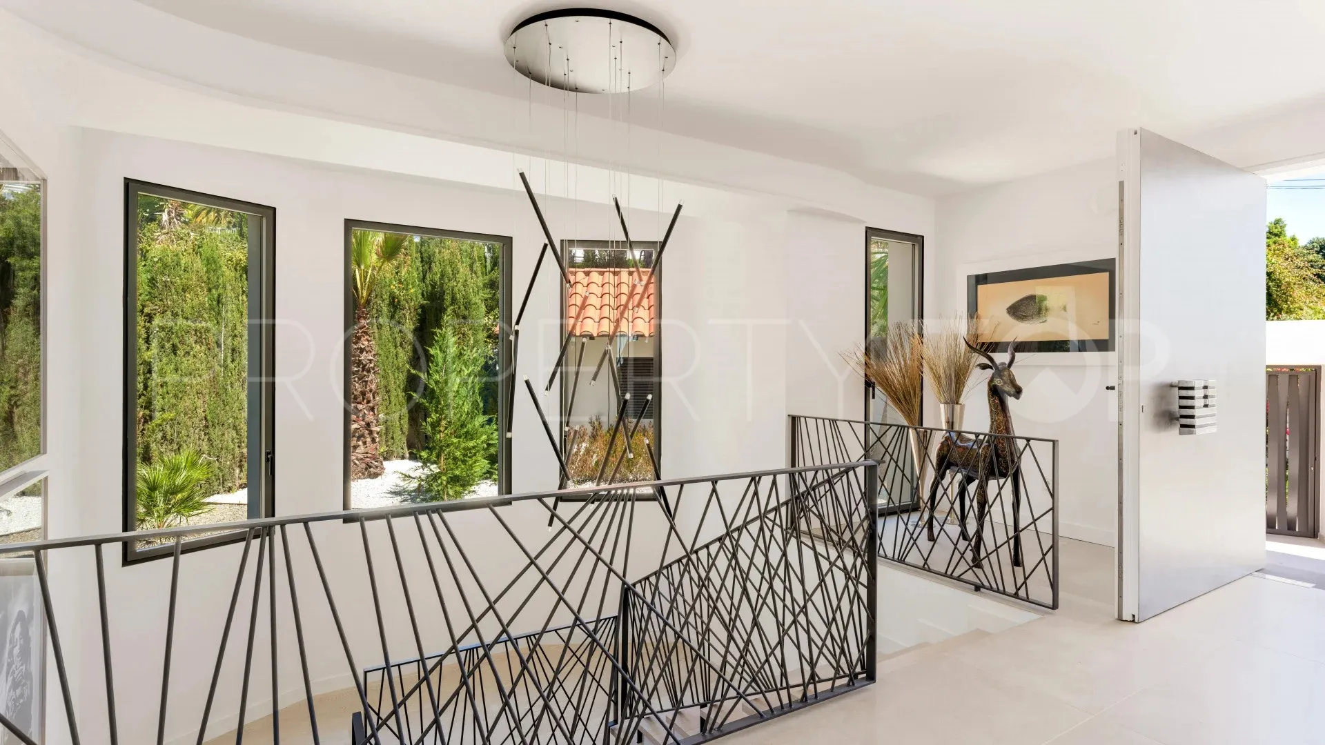 5 bedrooms villa for sale in Nagüeles