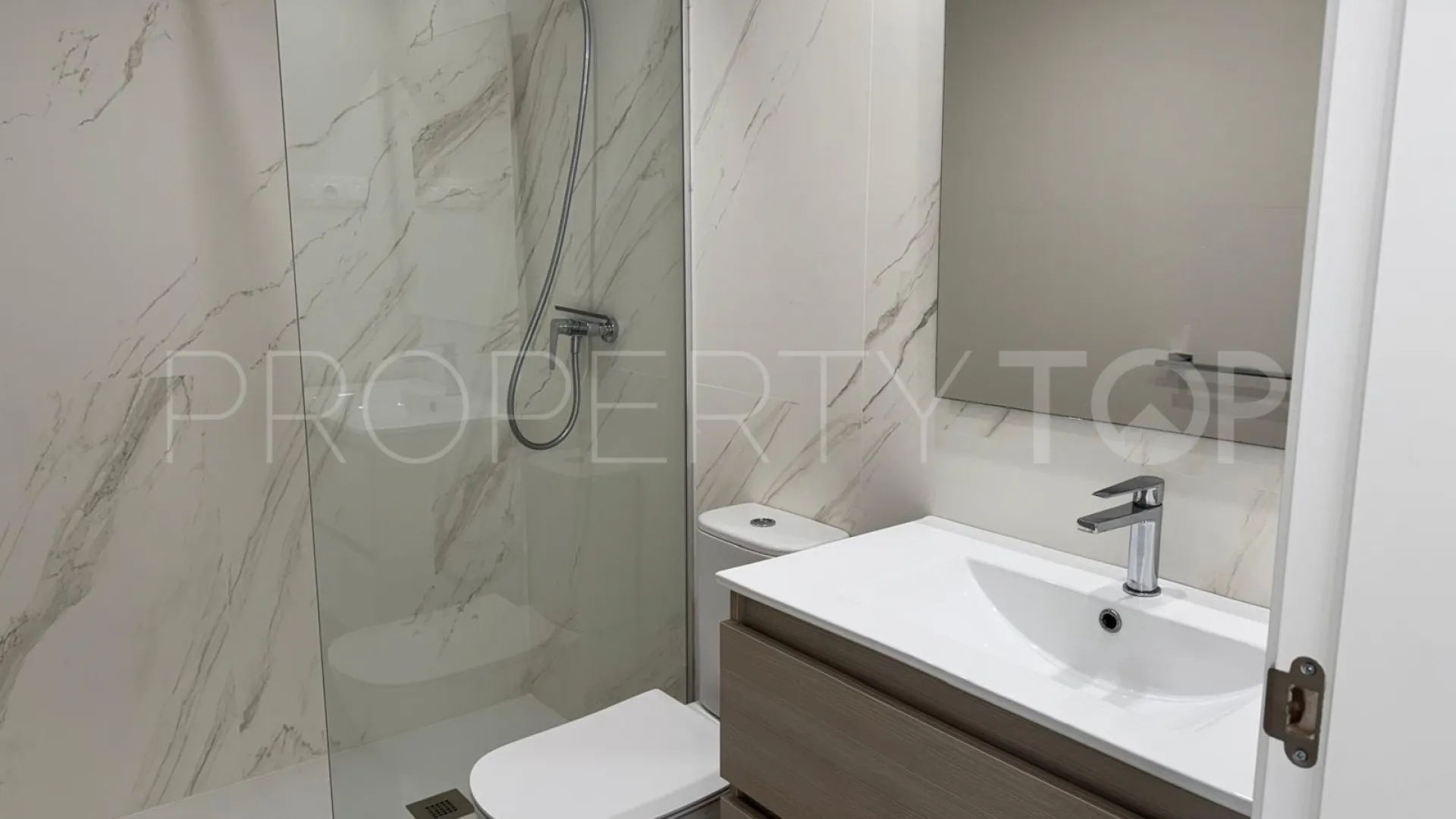 Doña Julia, apartamento en venta con 2 dormitorios