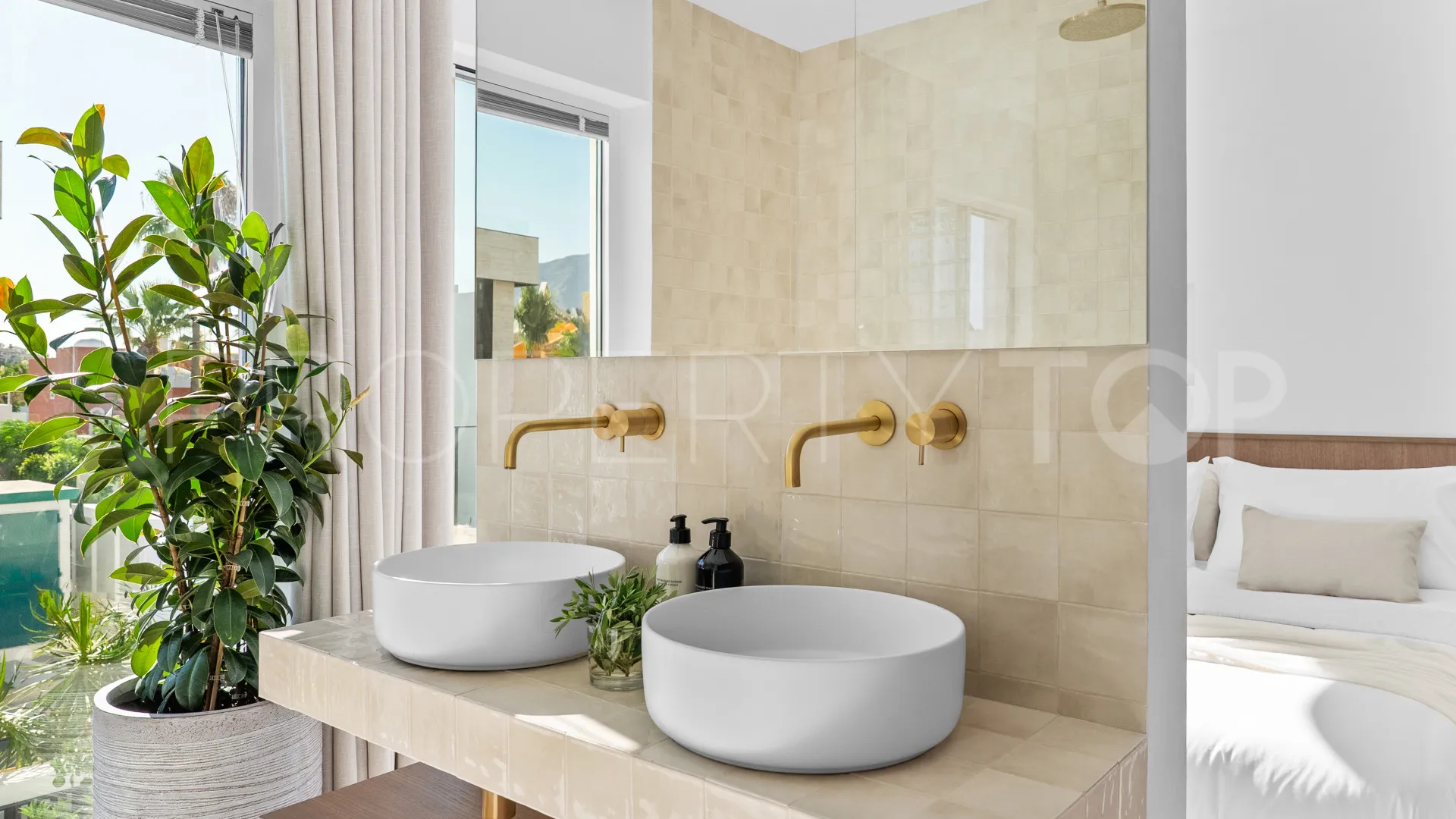 Villa a la venta en Nueva Andalucia