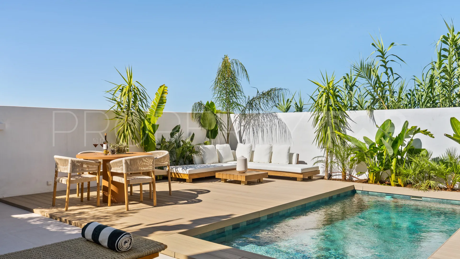 Villa a la venta en Nueva Andalucia