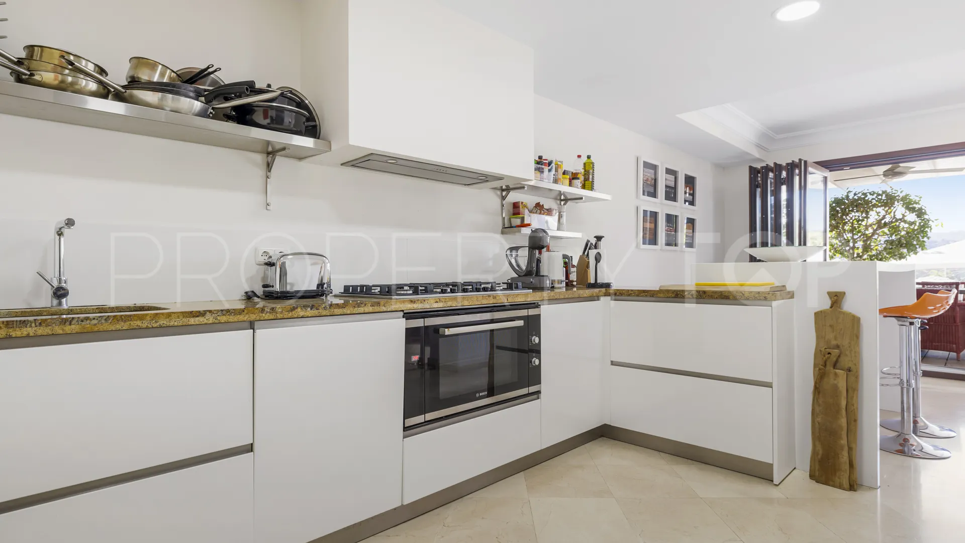 5 bedrooms town house for sale in La Heredia