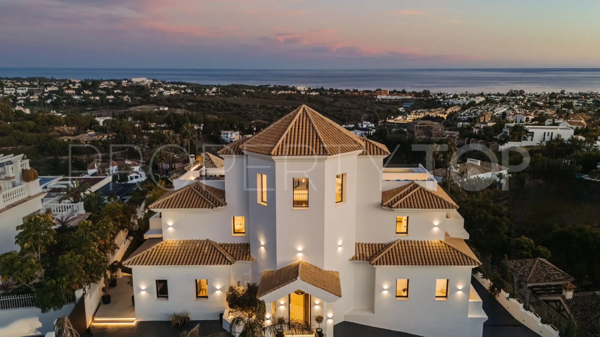 6 bedrooms Los Flamingos villa for sale