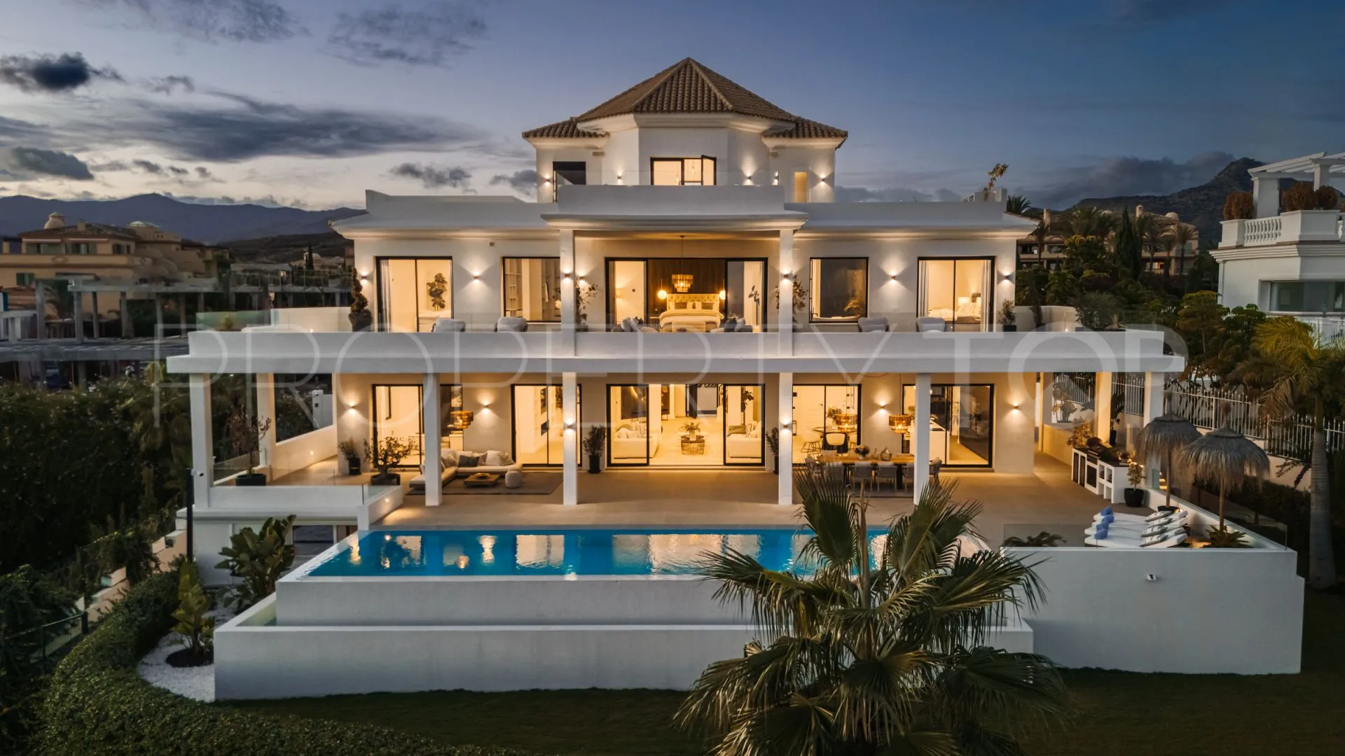 6 bedrooms Los Flamingos villa for sale