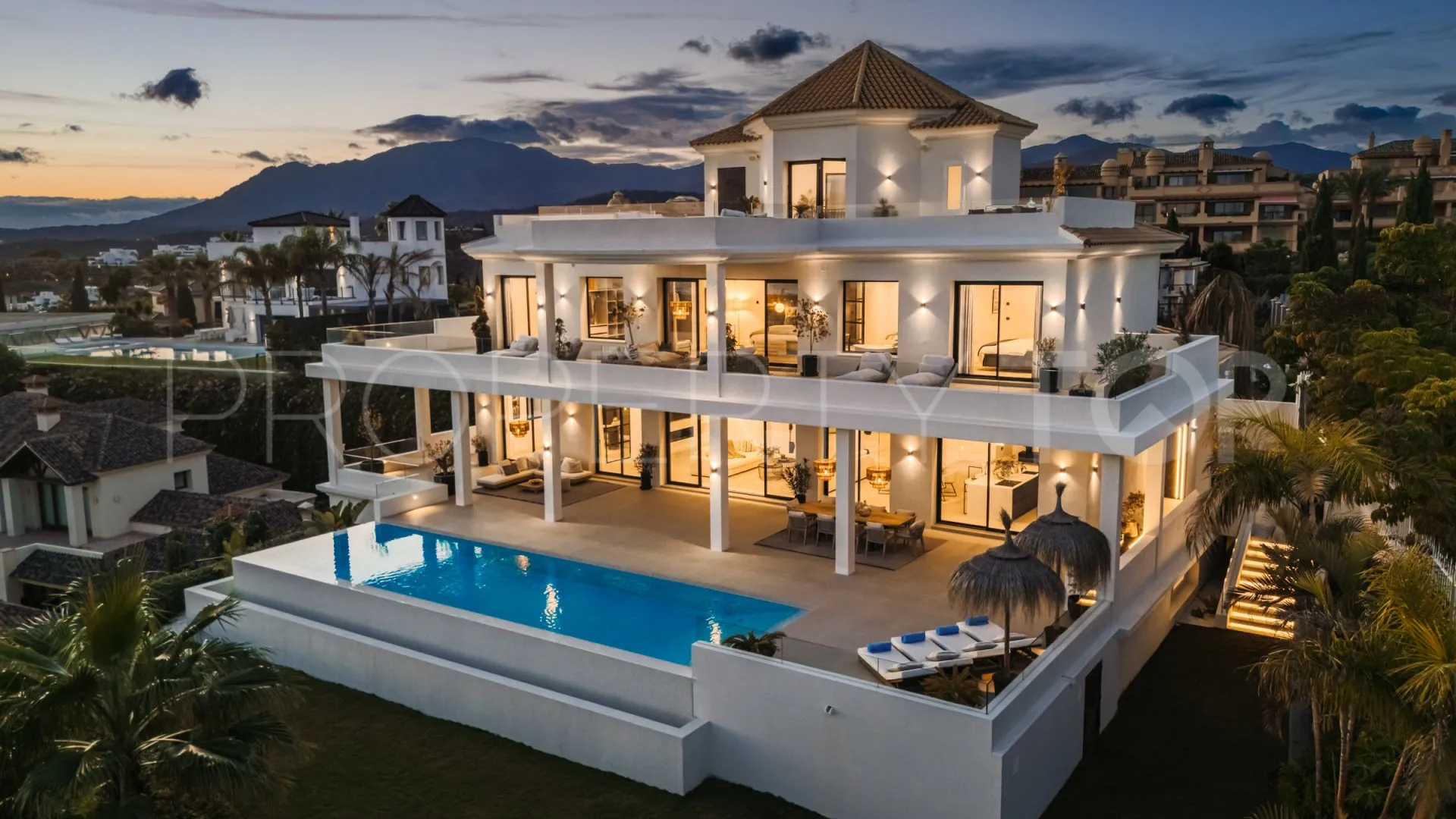 6 bedrooms Los Flamingos villa for sale