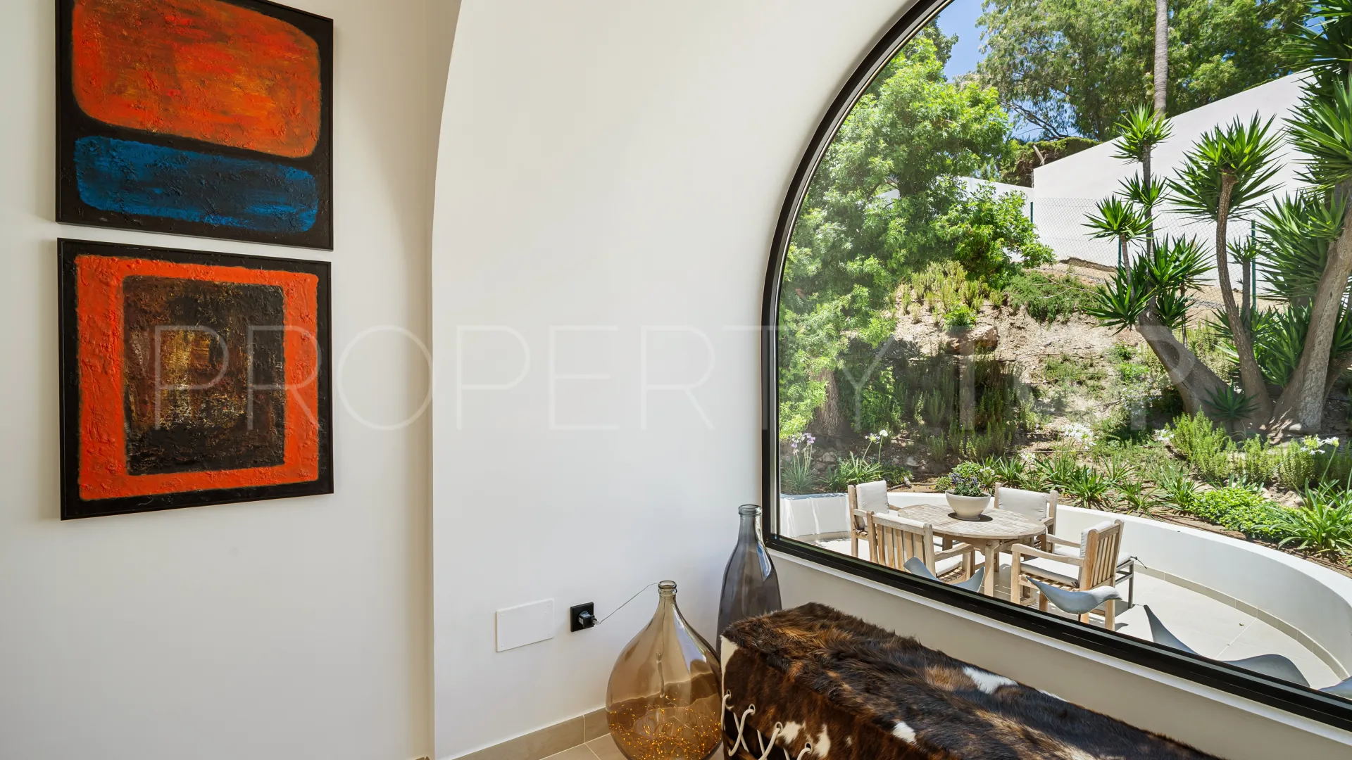 Las Lomas de Nueva Andalucia, villa en venta con 5 dormitorios