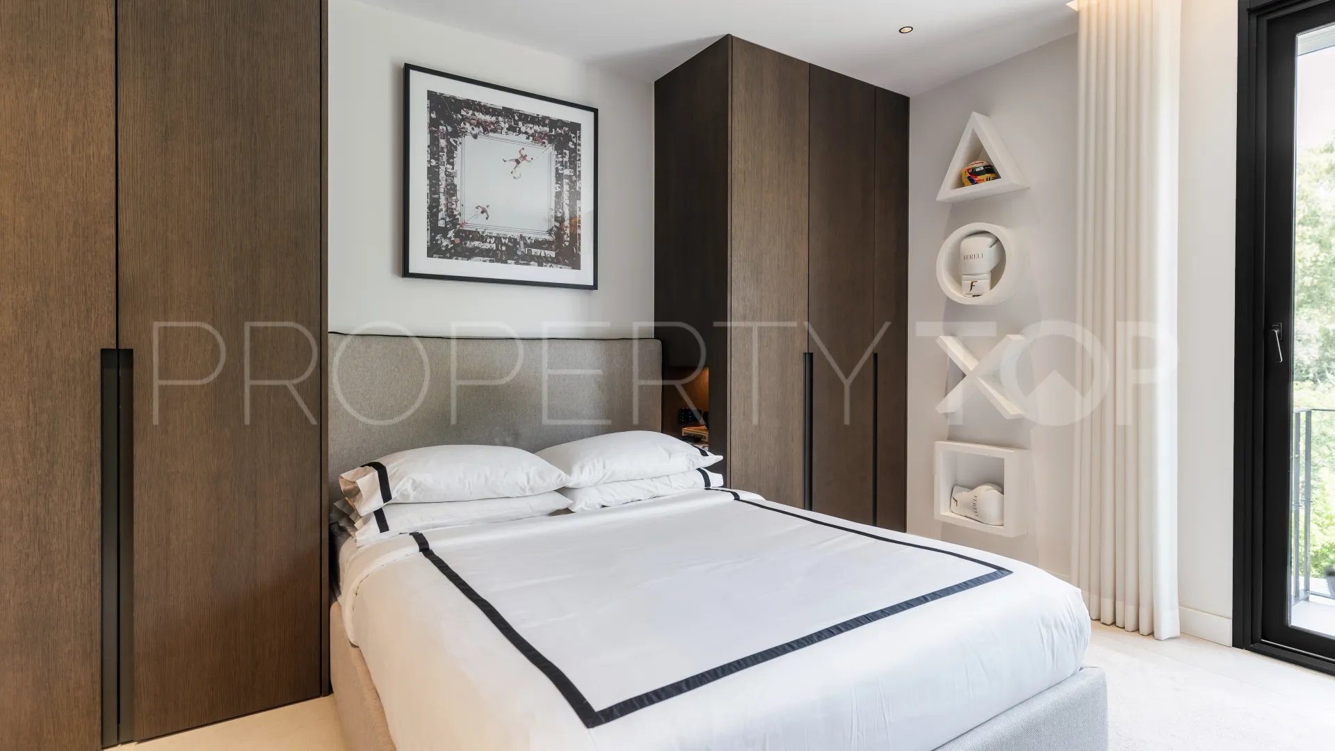 Buy 3 bedrooms penthouse in Jardines de las Fuentes