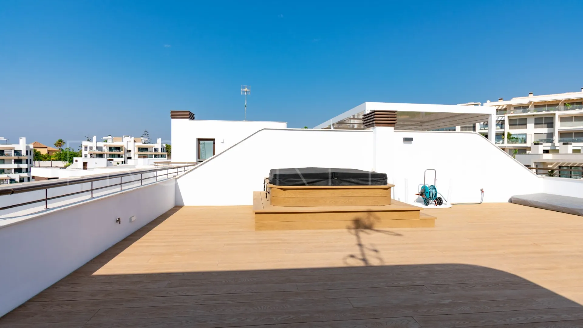 Comprar atico duplex en Las Mesas