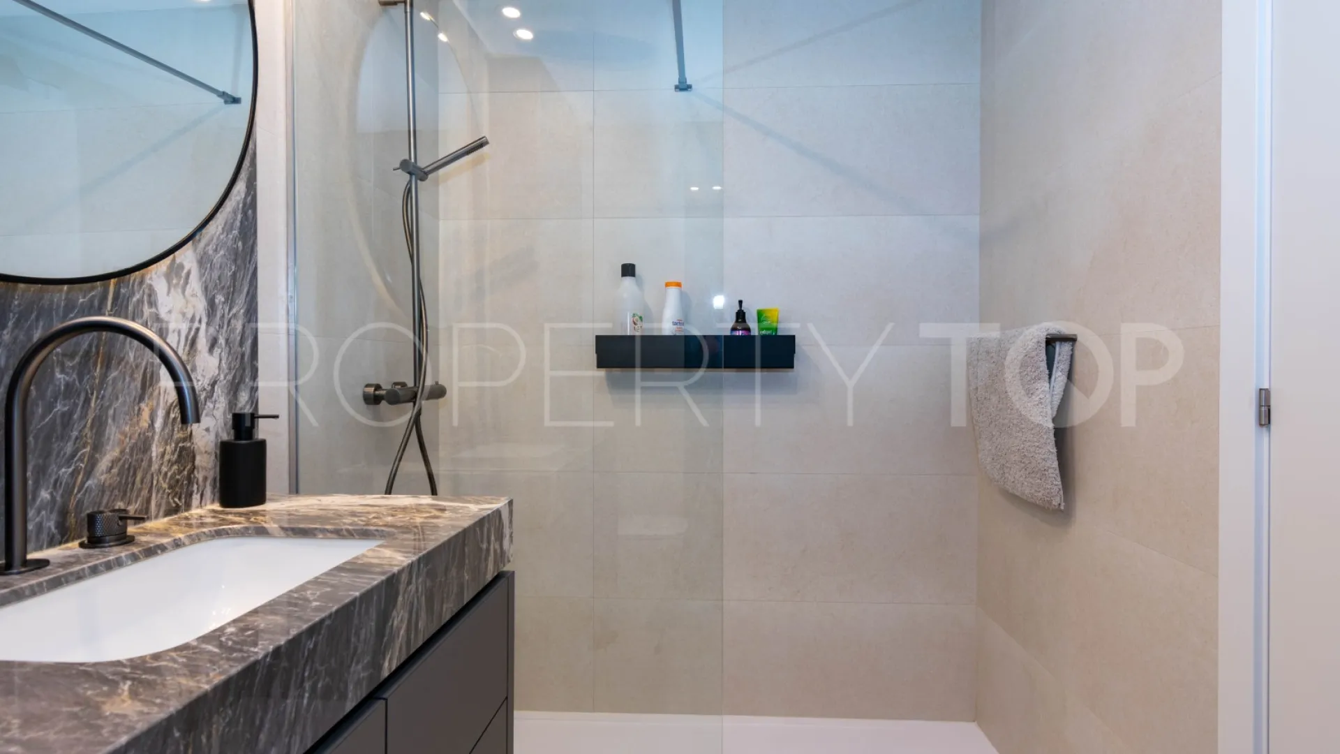 Comprar atico duplex en Las Mesas