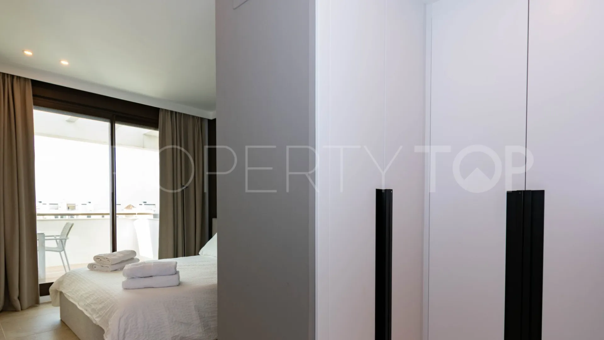 Comprar atico duplex en Las Mesas