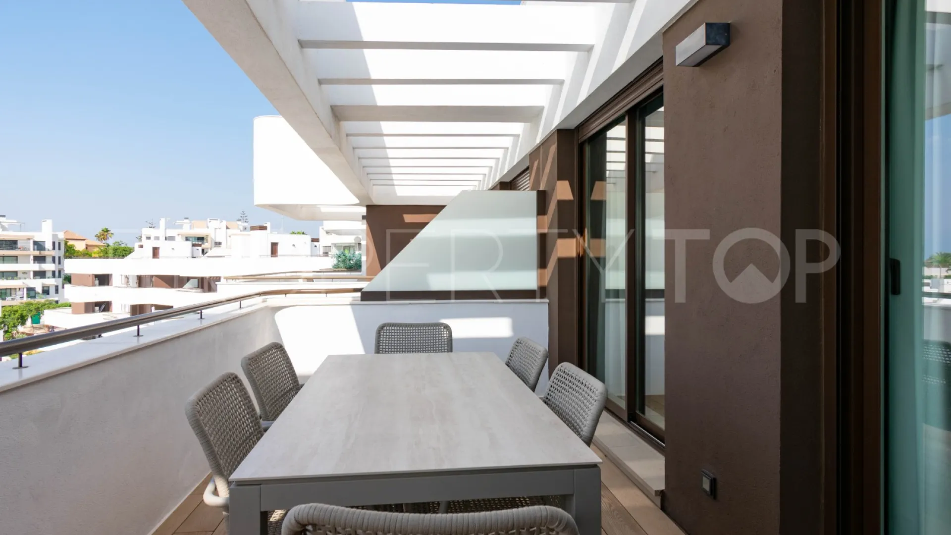 Comprar atico duplex en Las Mesas