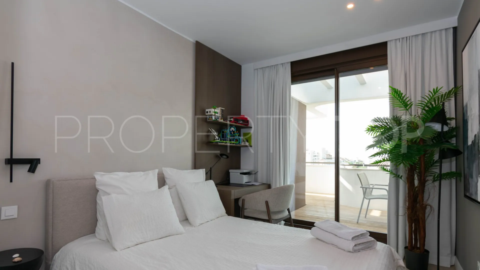 Comprar atico duplex en Las Mesas