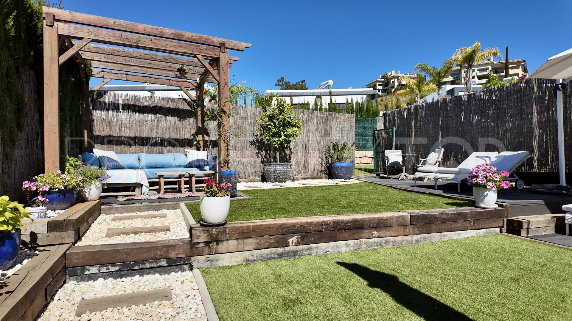 Oasis22, pareado en venta de 4 dormitorios