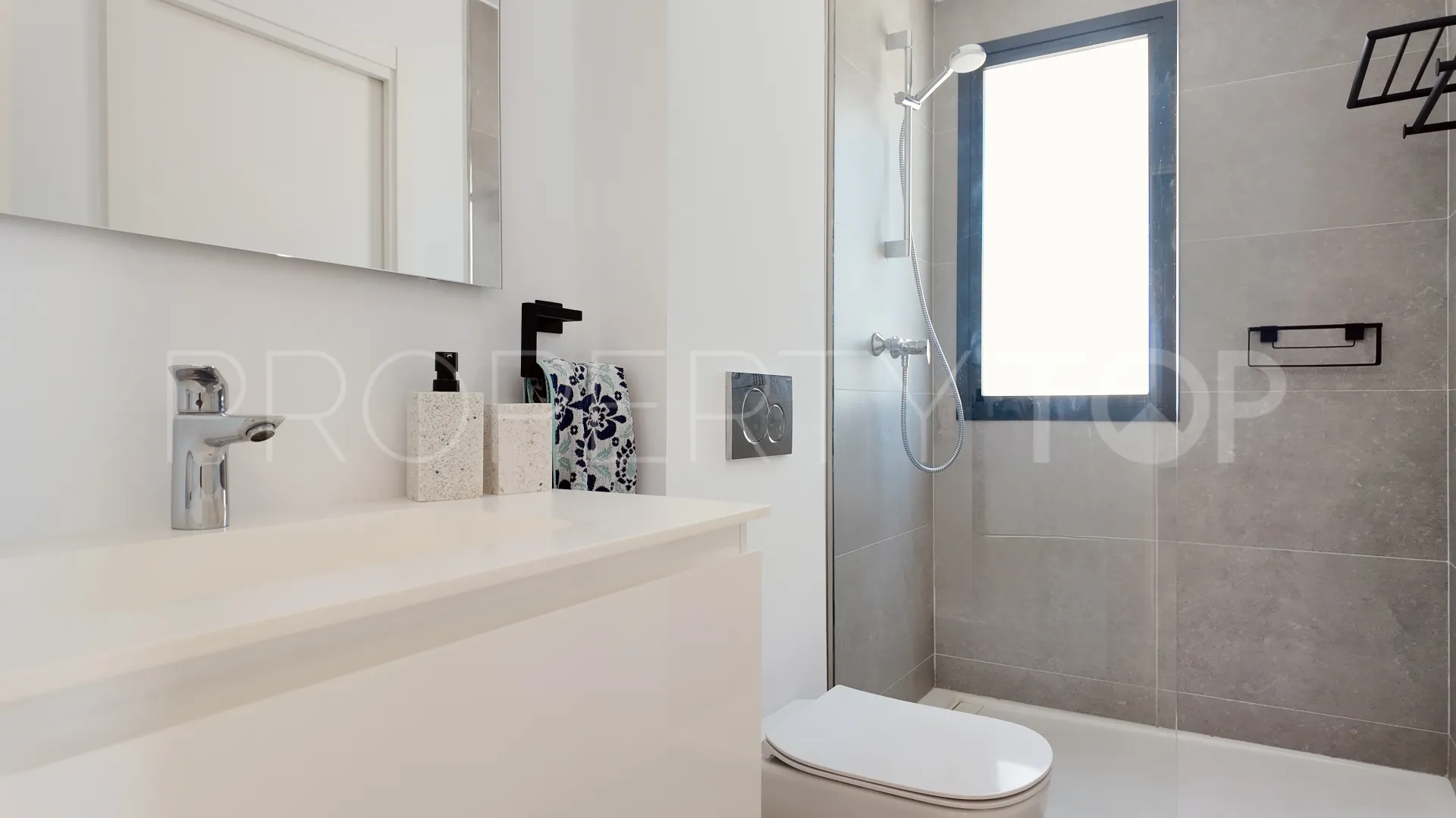 Oasis22, pareado en venta de 4 dormitorios