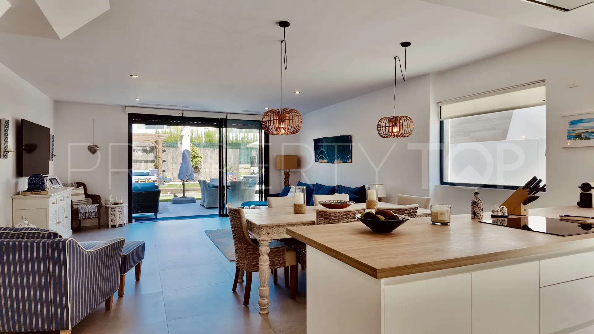 Oasis22, pareado en venta de 4 dormitorios
