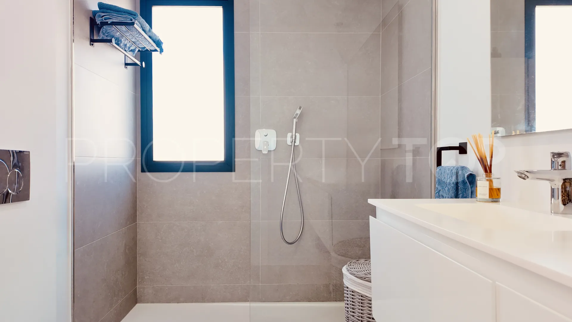 Oasis22, pareado en venta de 4 dormitorios
