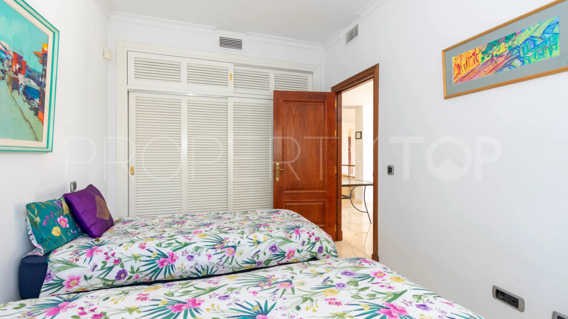 For sale villa in Seghers with 4 bedrooms