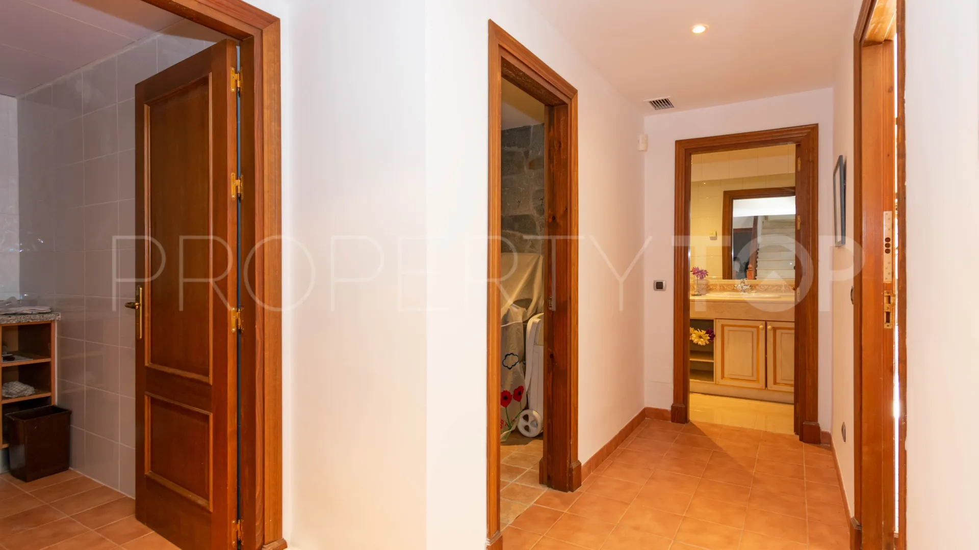 For sale villa in Seghers with 4 bedrooms