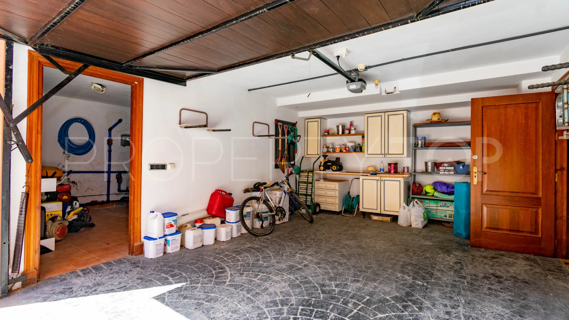 For sale villa in Seghers with 4 bedrooms