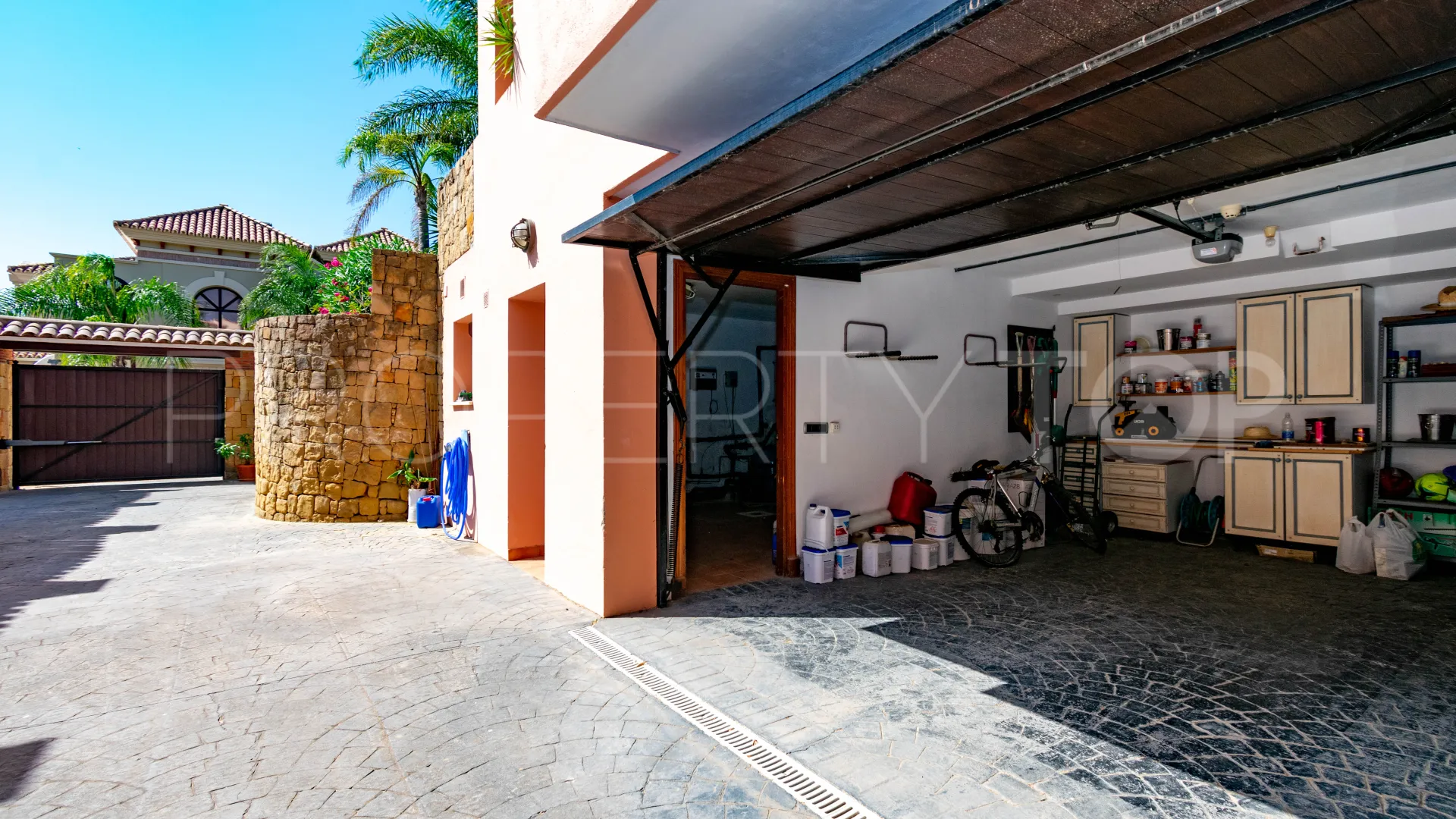 For sale villa in Seghers with 4 bedrooms