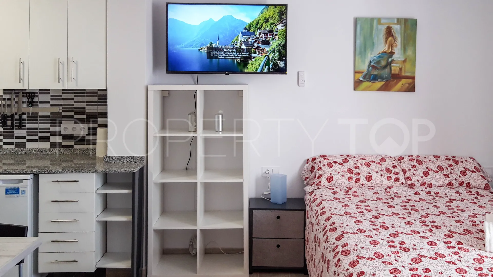Apartment with 4 bedrooms for sale in Estepona Centre