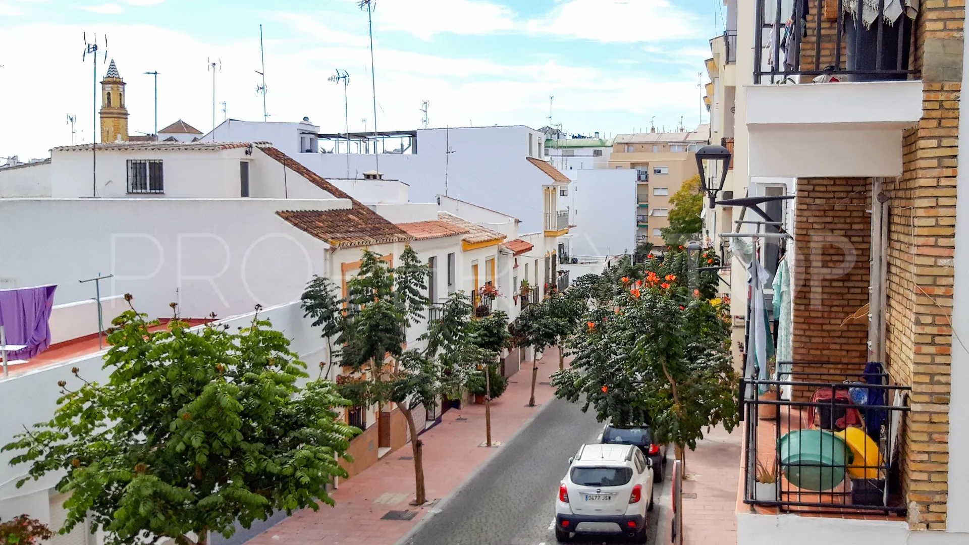Apartment with 4 bedrooms for sale in Estepona Centre