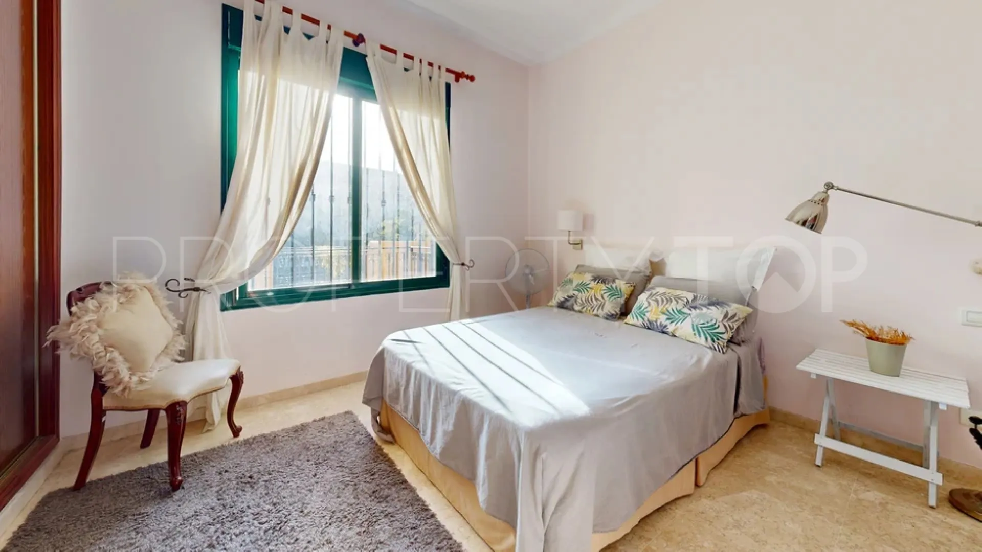 Comprar duplex en Manilva de 3 dormitorios