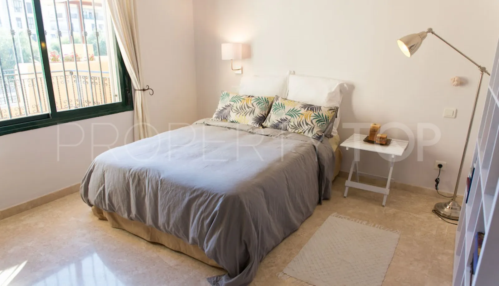 Comprar duplex en Manilva de 3 dormitorios