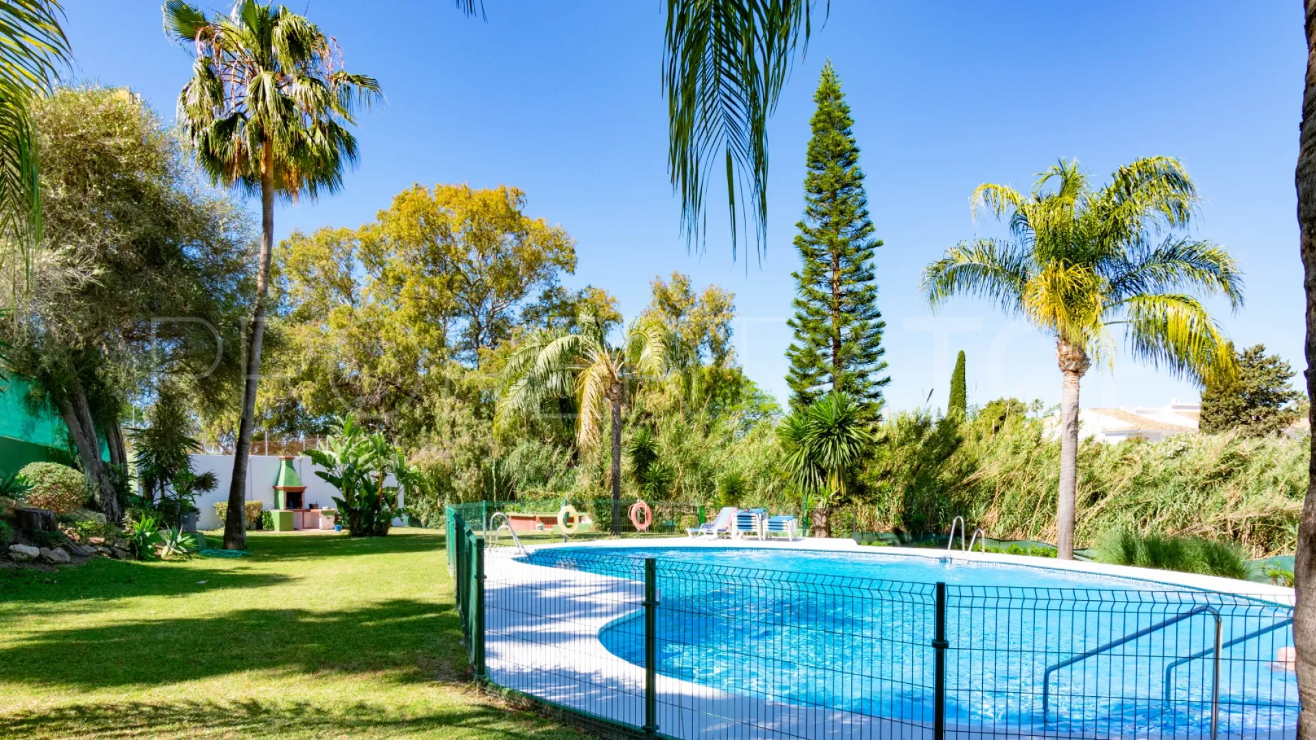 Adosado en venta en Estepona Este