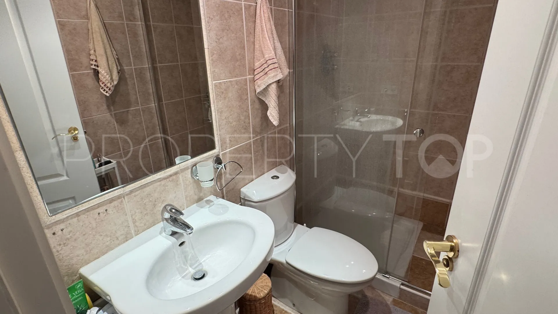Apartment with 4 bedrooms for sale in Estepona East
